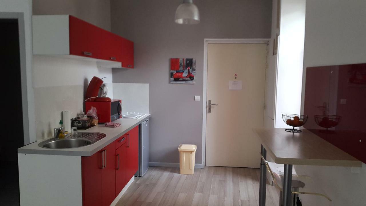 Studio Au Coeur De Viviers Экстерьер фото